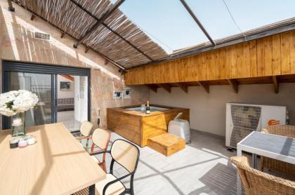 Machane Yehuda Apartments - image 3