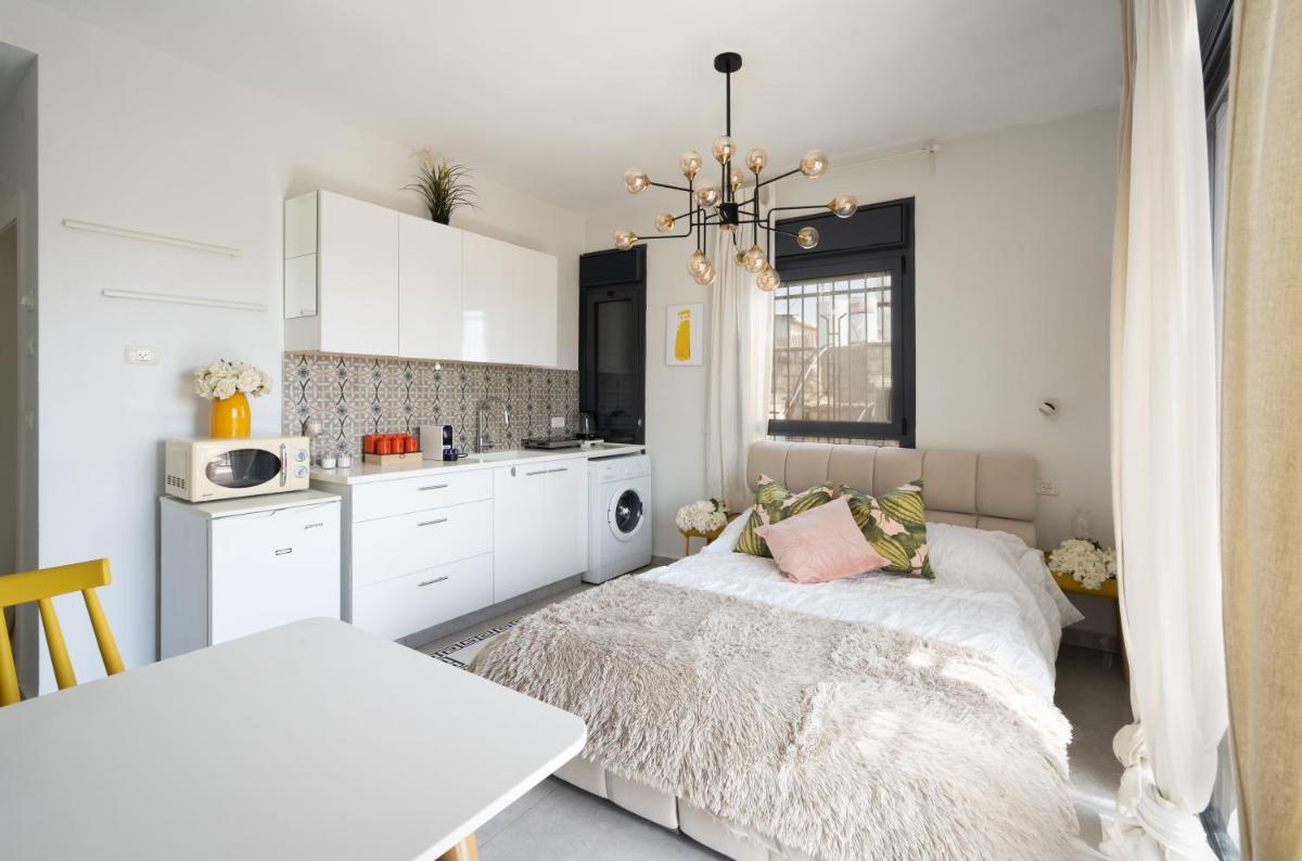 Machane Yehuda Apartments - image 7