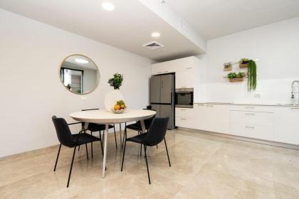 Luxury Apartament in Jtower 4brd - image 13