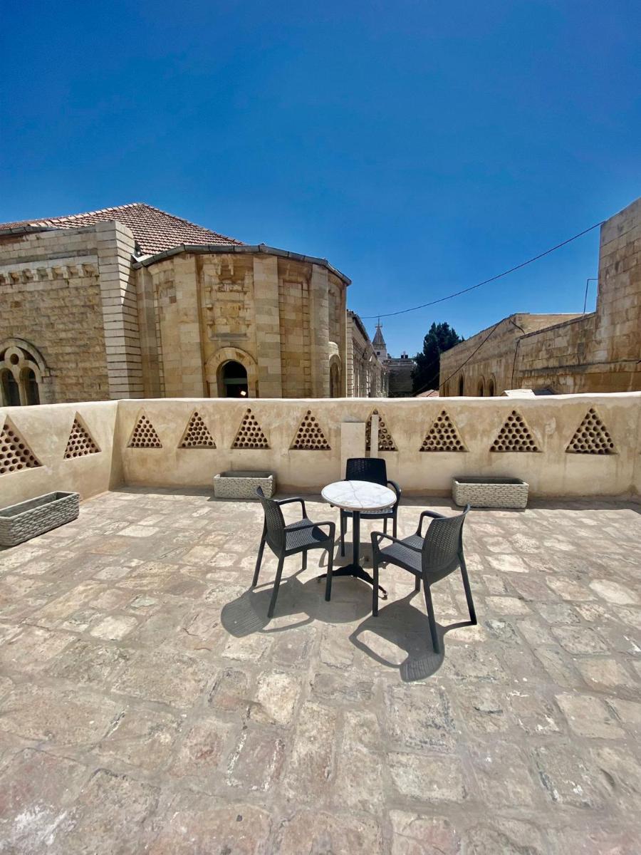 Petrakis Inn - image 2