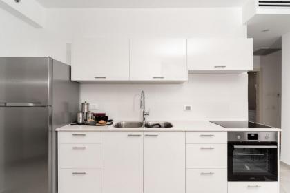 Amazing 3 bedroom Parking in Machane Yehuda Market - image 21