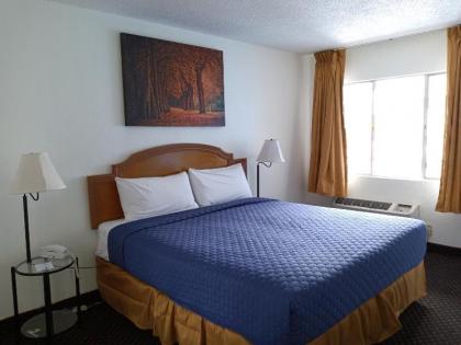Travelodge by Wyndham Las Vegas - image 12
