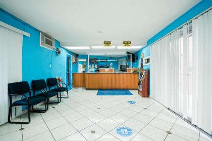 Travelodge by Wyndham Las Vegas - image 2
