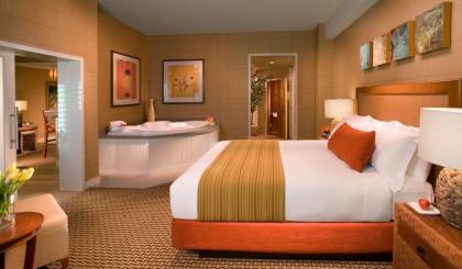 Tropicana Las Vegas - image 15