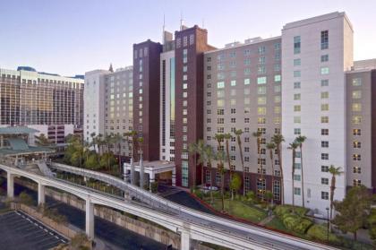 Hilton Grand Vacations at the Flamingo - image 2