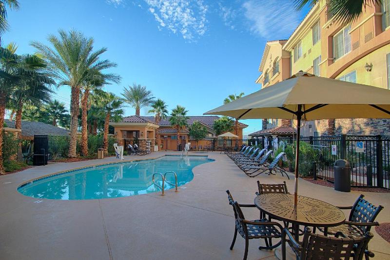 Hilton Garden Inn Las Vegas Strip South - image 5