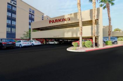 Hampton Inn By Hilton Las Vegas-Tropicana - image 14