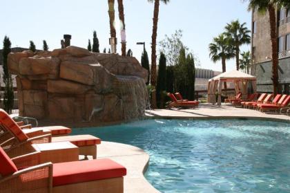 Hampton Inn By Hilton Las Vegas-Tropicana - image 3