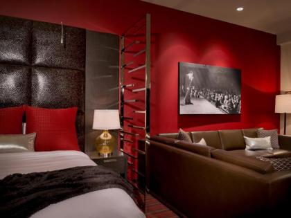Golden Gate Hotel And Casino - image 12