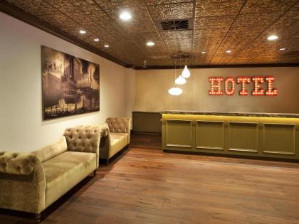 Golden Gate Hotel And Casino - image 15