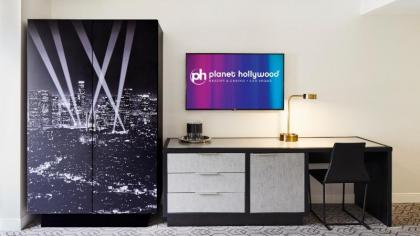 Planet Hollywood Resort And Casino - image 13