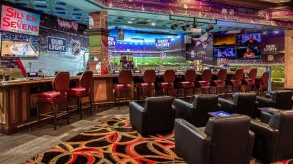 Silver Sevens Hotel & Casino - image 16