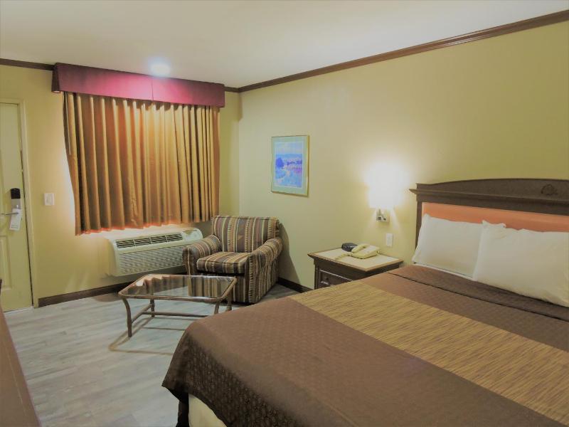 Highland Inn Las Vegas - image 6