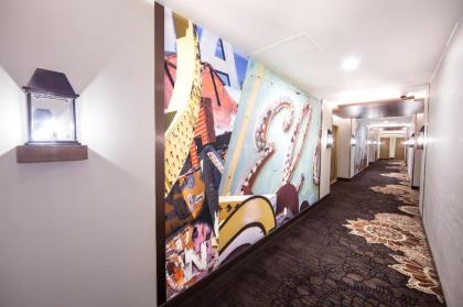 El Cortez Hotel & Casino Adults Over 21 Only - image 14