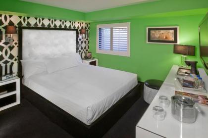 El Cortez Hotel & Casino Adults Over 21 Only - image 2