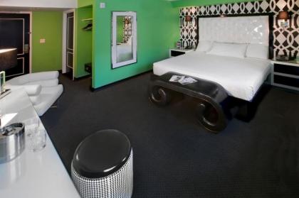El Cortez Hotel & Casino Adults Over 21 Only - image 6