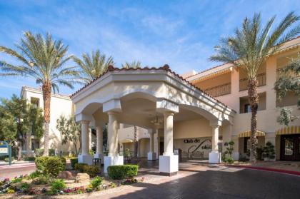 Club de Soleil All-Suite Resort - image 13