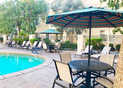 Club de Soleil All-Suite Resort - image 16
