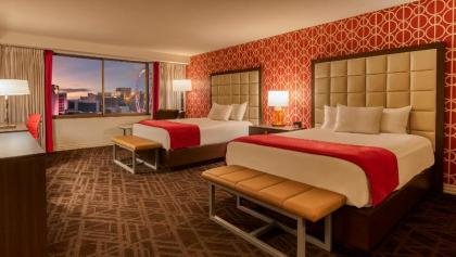 Horseshoe Las Vegas - image 13
