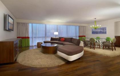 Flamingo Las Vegas - image 3