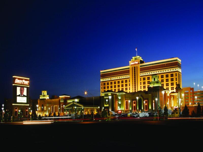 South Point Hotel Casino Spa - image 3