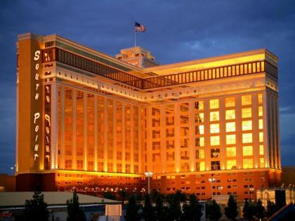 South Point Hotel Casino Spa - image 6