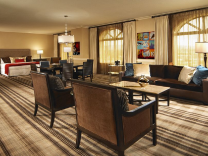 Boulder Station Hotel And Casino - image 14