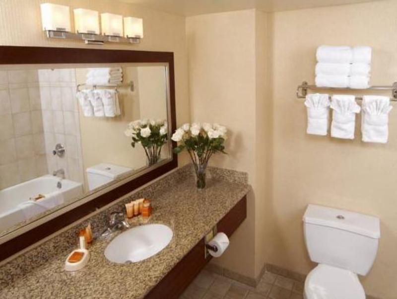Boulder Station Hotel And Casino - image 4
