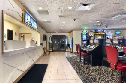 Days Inn by Wyndham Las Vegas Wild Wild West Gambling Hall - image 3