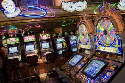 Mardi Gras Hotel & Casino - image 11