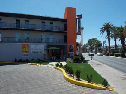 Thunderbird Hotel - image 17