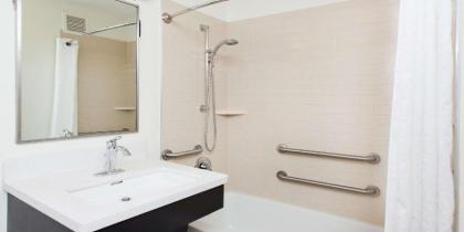Sonesta Simply Suites Las Vegas Convention Center - image 13