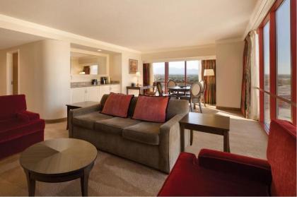 Rio Hotel & Casino - image 18