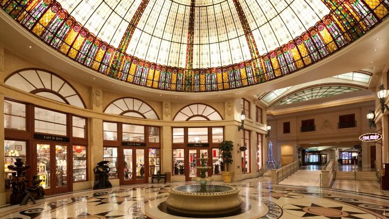 Paris Las Vegas - image 4
