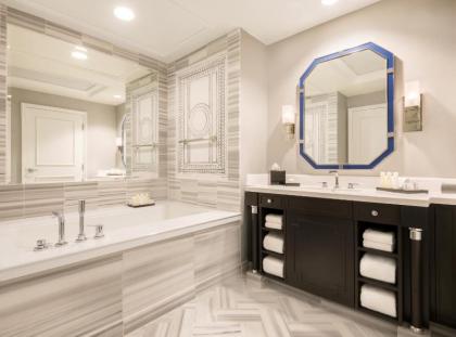 Caesars Palace Las Vegas - image 18