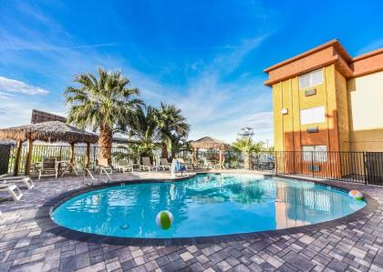 Best Western Mccarran Inn - image 12