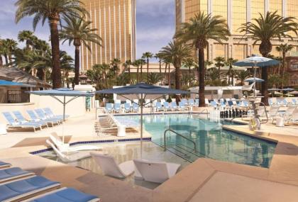 Delano Las Vegas At Mandalay Bay - image 17