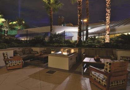 The Signature at MGM Grand - All Suites - image 10