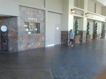 Jockey Resort Suites Center Strip - image 16