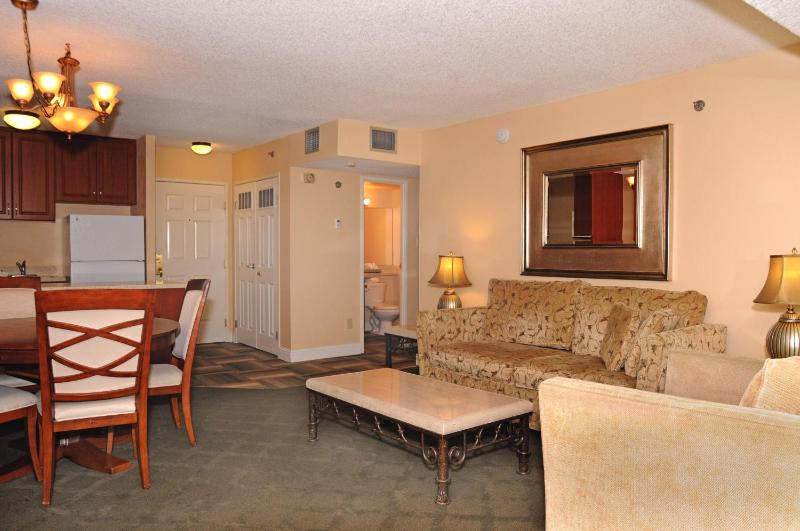 Jockey Resort Suites Center Strip - image 2