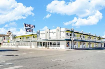 Downtowner Boutique Hotel - image 13
