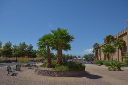 Holiday Inn Express Las Vegas-Nellis - image 17