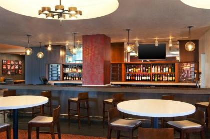 DoubleTree by Hilton Las Vegas East Flamingo - image 9
