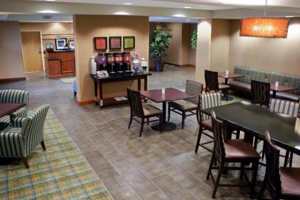 Hampton Inn Las Vegas/North Speedway - image 14