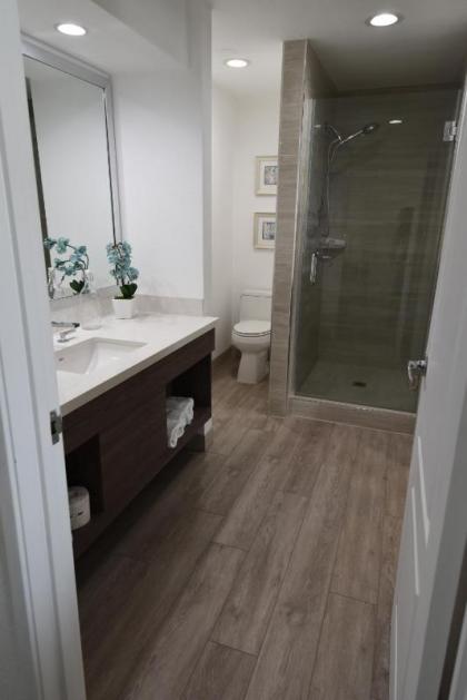 Serene Vegas Boutique Hotel - image 18