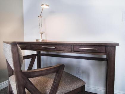 Serene Vegas Boutique Hotel - image 6