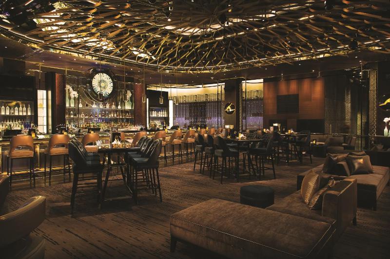 ARIA Resort & Casino - image 7