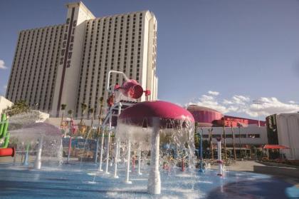 Circus Circus Hotel Casino & Theme Park - image 9