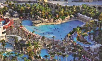 Mandalay Bay - image 16
