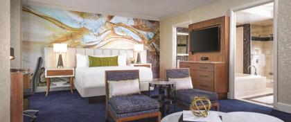 Mandalay Bay - image 7